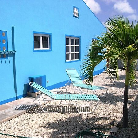 Happy Holiday Homes Kralendijk  Exterior photo