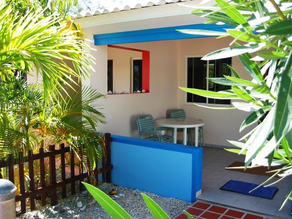 Happy Holiday Homes Kralendijk  Exterior photo