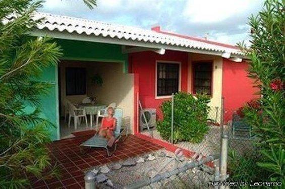 Happy Holiday Homes Kralendijk  Exterior photo