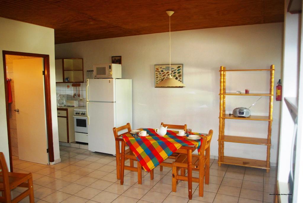 Happy Holiday Homes Kralendijk  Room photo